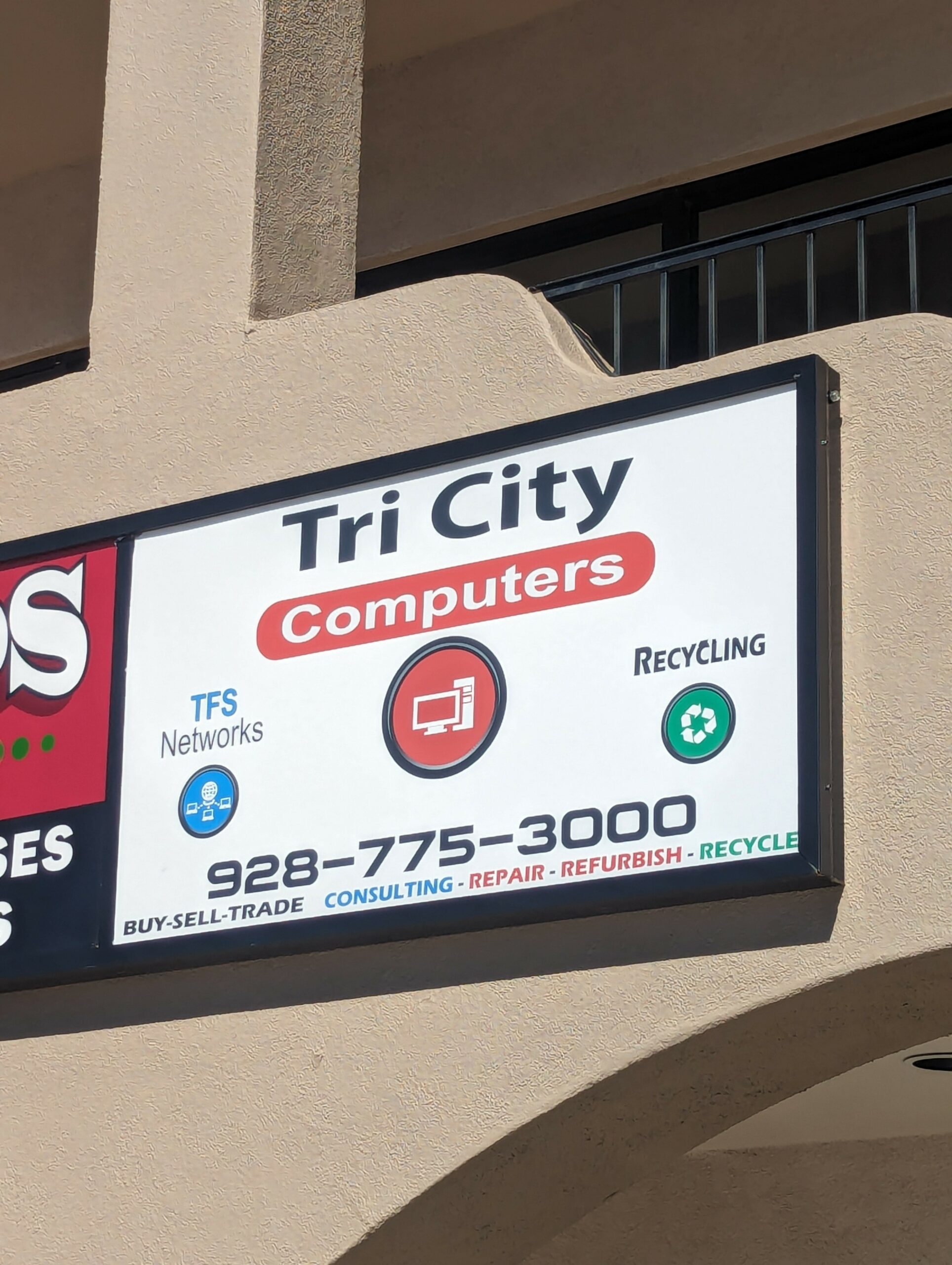 Tri City Computers TFS Networks Sign Front of Building